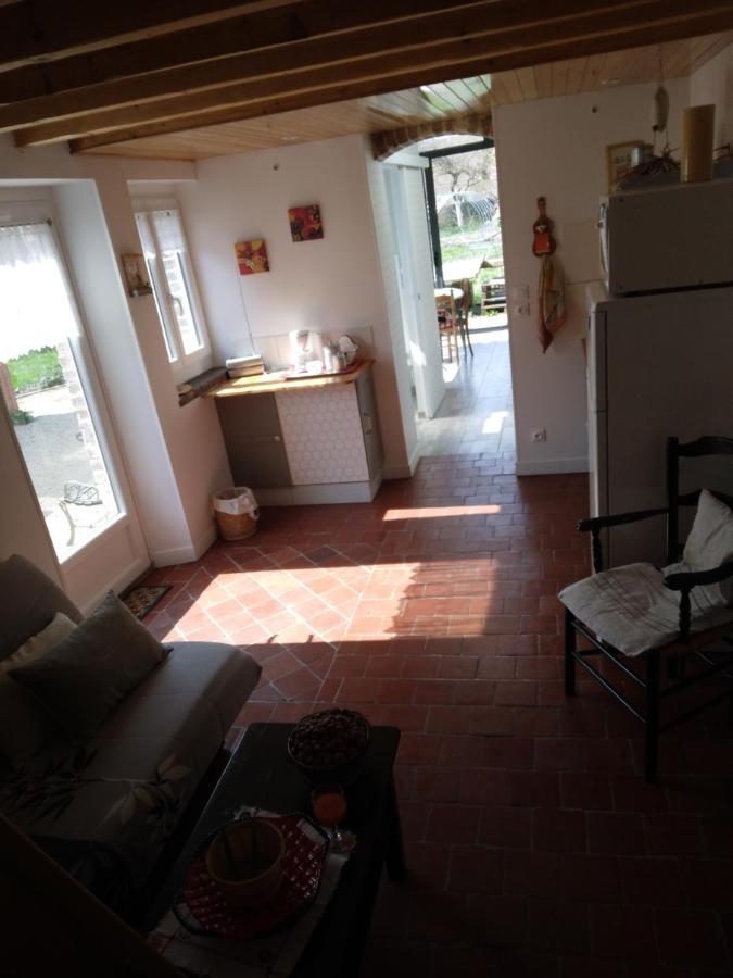 Au Calme A La Campagne Villa Montboissier  ภายนอก รูปภาพ