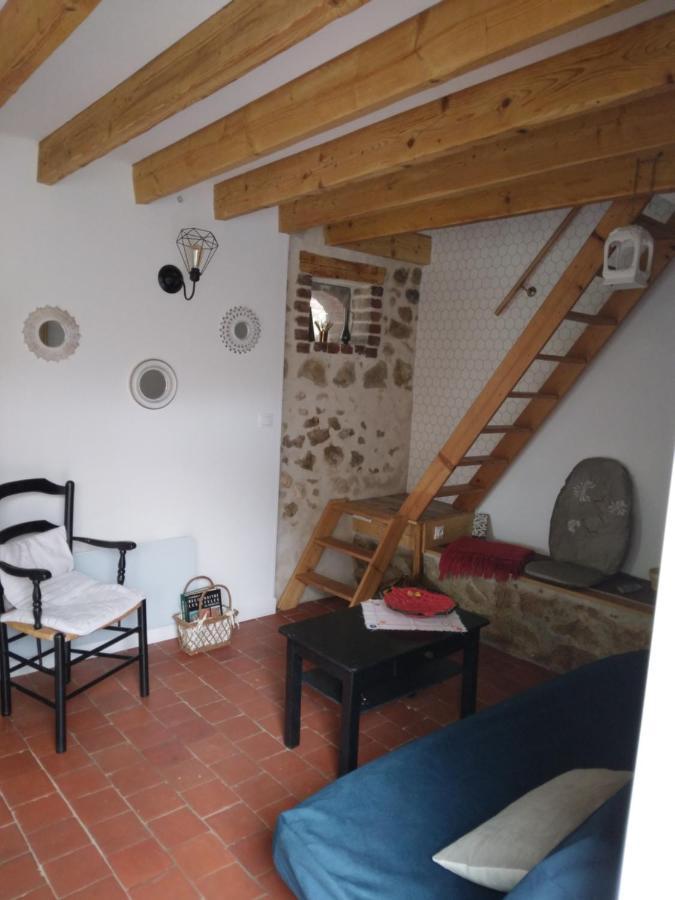 Au Calme A La Campagne Villa Montboissier  ภายนอก รูปภาพ